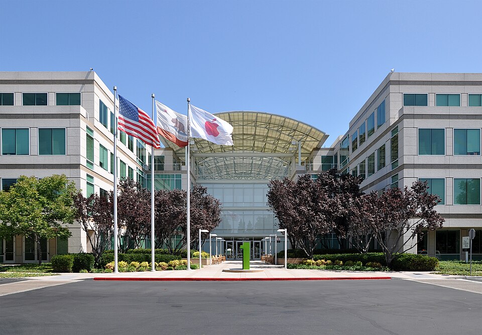 Apple headquarters campus building in Cupertino