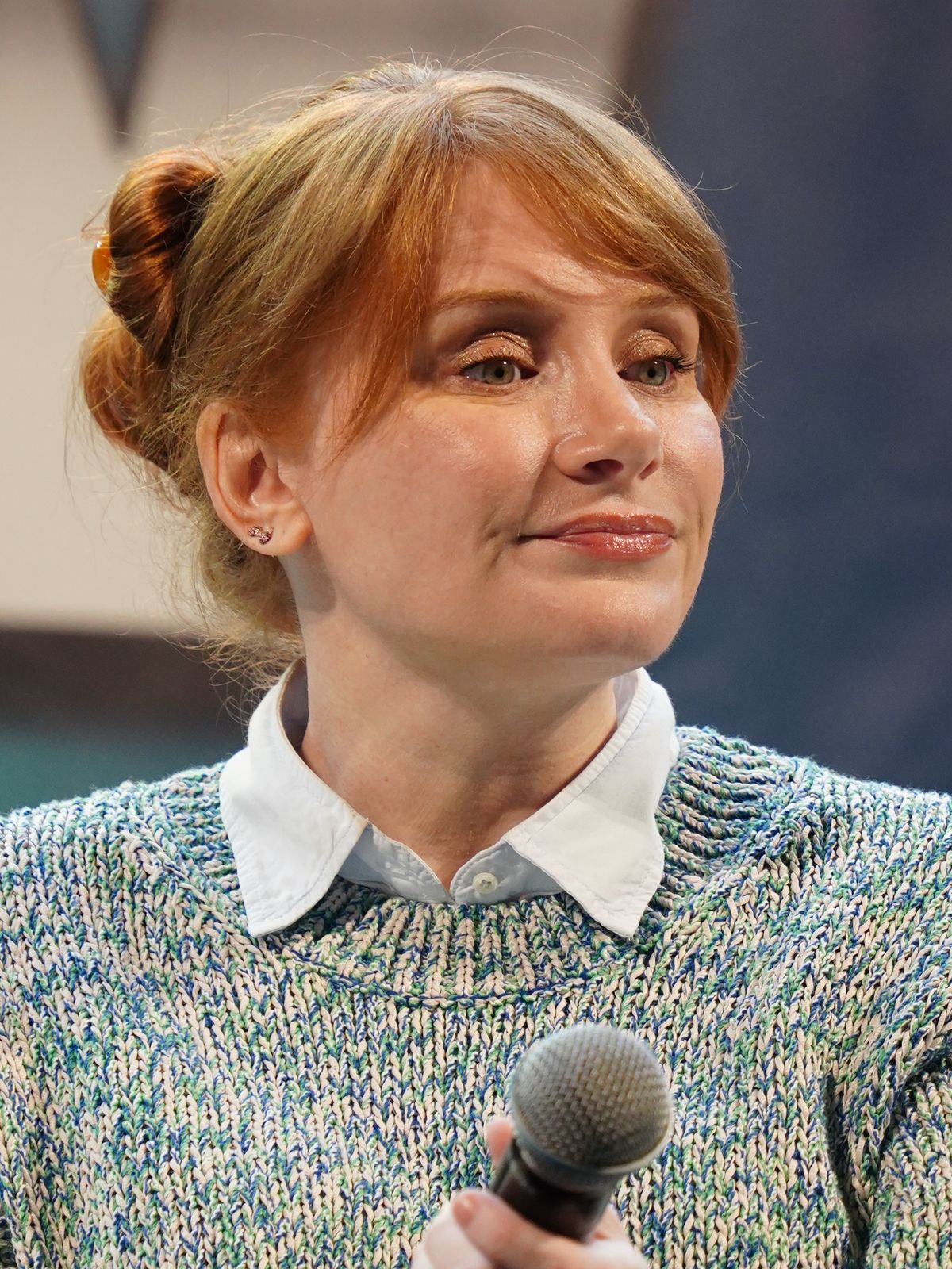 Bryce Dallas Howard, director and actress in the Mandalorian universe
